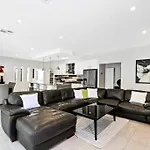 Serenity Retreat Noosa Luxury Guest Suite W Private Solar Heated Pool