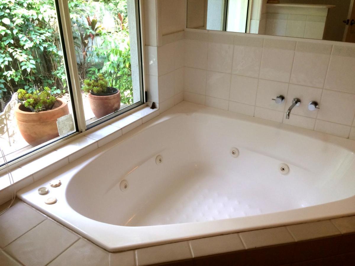 Howie's Place Noosa Homestay Noosaville