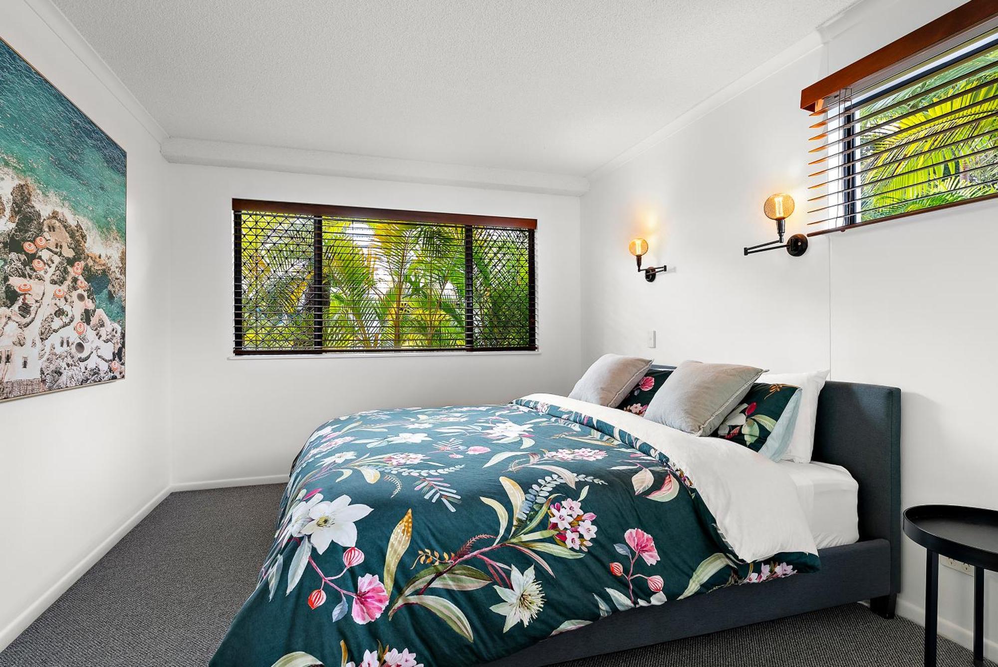 Apartment Retreat In Ground Level 1 Bedroom Unit, *