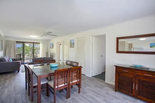 Regency Waterfront Noosa Aparthotel