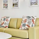 Pet Friendly Walk To Hastings St Or Noosa River 11Ats