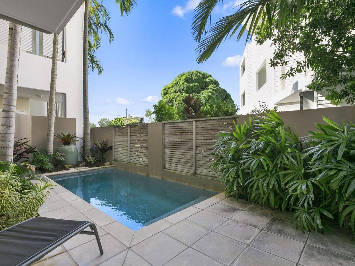Apartment Unit 2 Wai Cocos 215 Gympie Terrace *