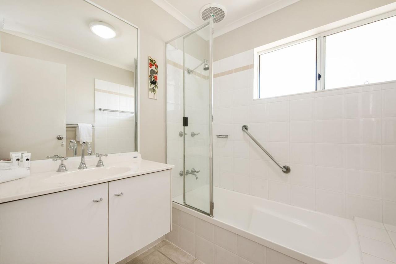 Unit 12 Sunset Cove Apartment
