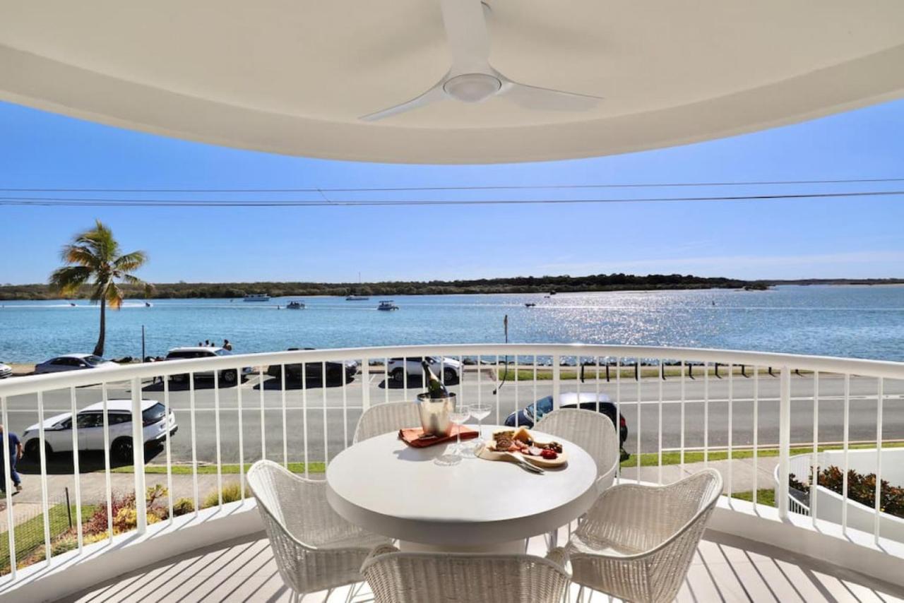 Apartment Opulent Noosa Sunsets 5hs Noosaville