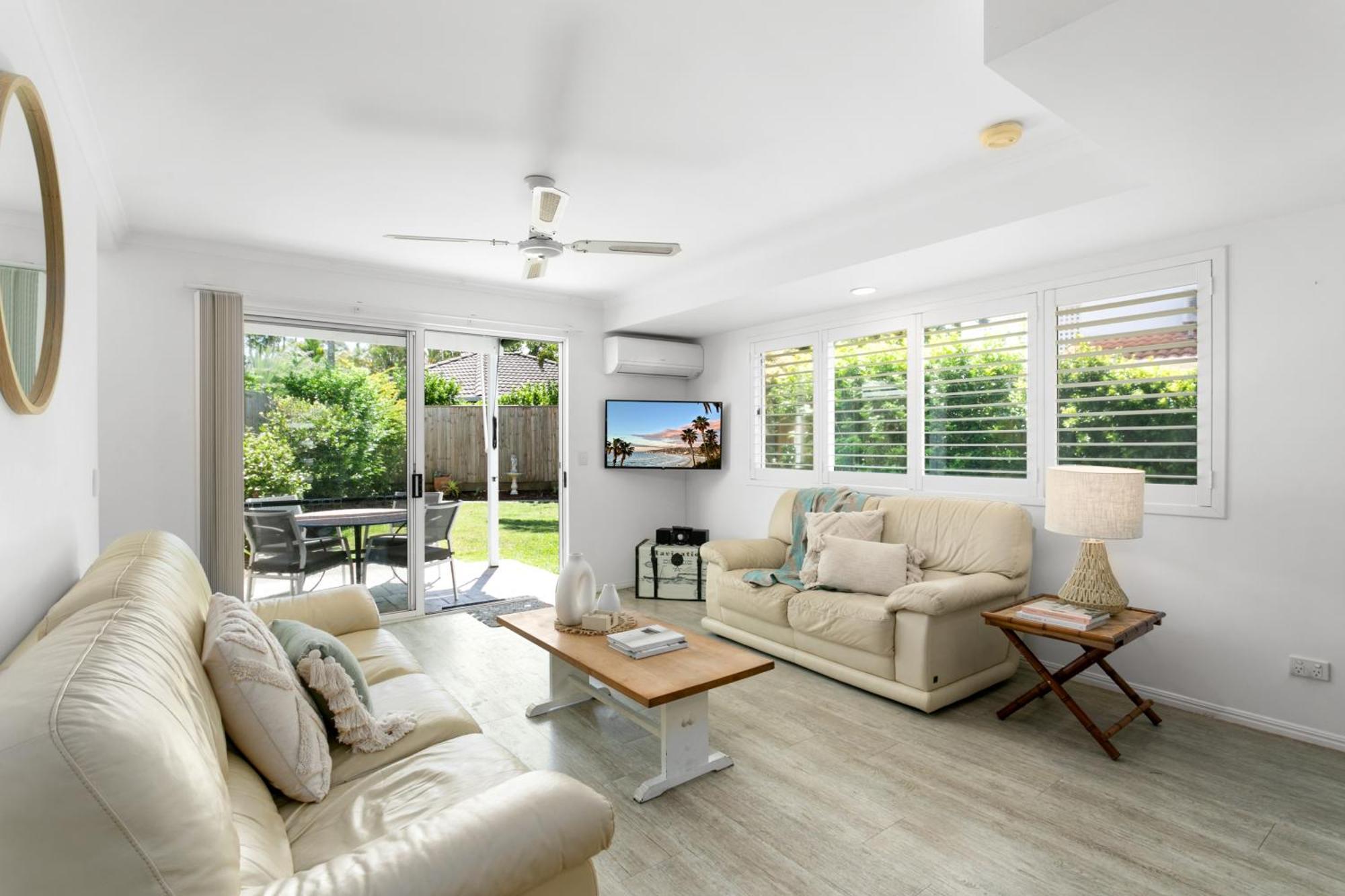 Noosa Sunseeker-walk To Cafes & River, Pet Friendly *