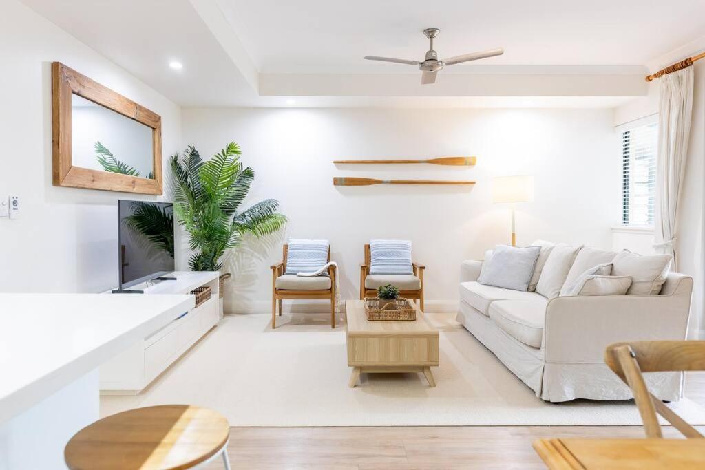 Apartment Charming Riverside Noosa Gem