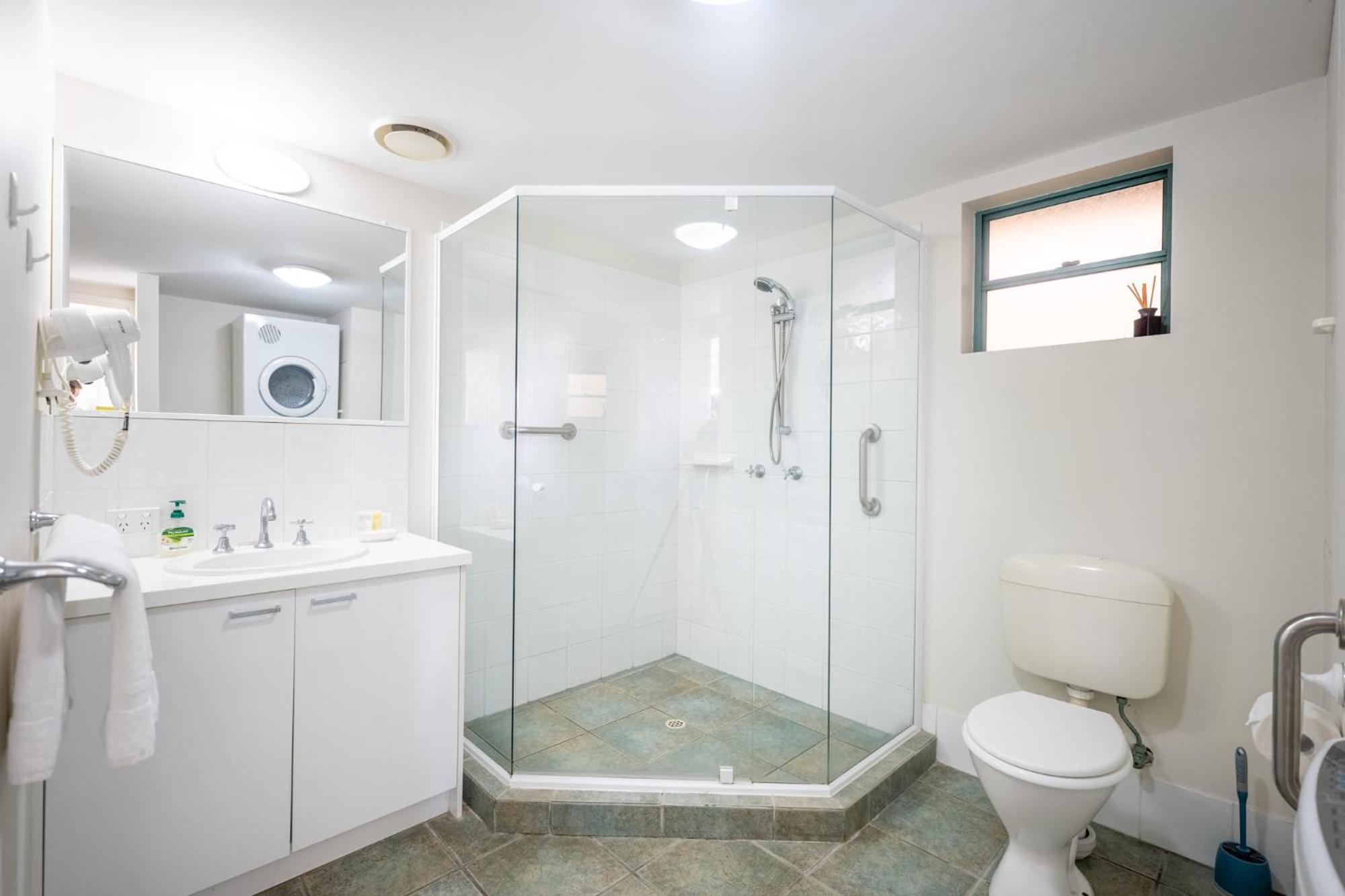 Noosa River Sandy Shores Aparthotel