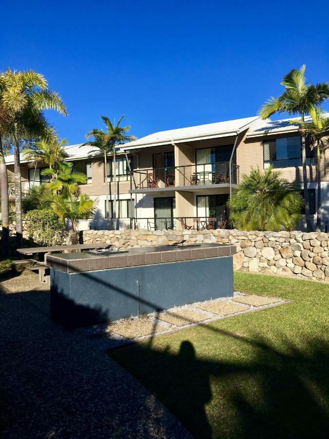 In 4* - Pool Views - Great Location *