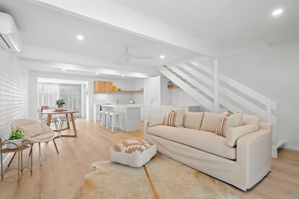 Vibes At Five Noosa * Noosaville